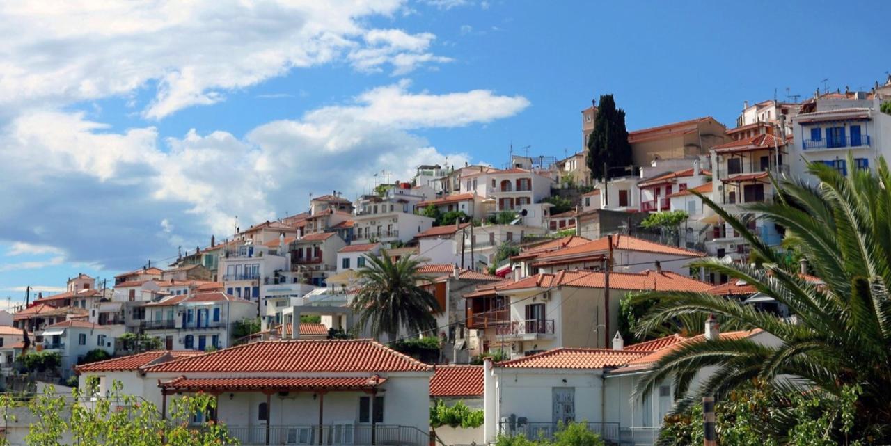 Markamar Loutraki  Buitenkant foto